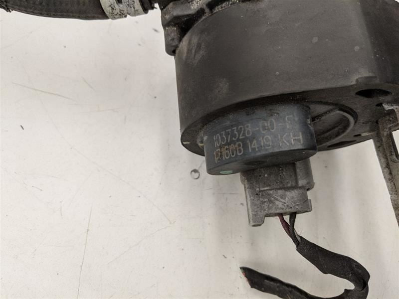 1037328 00 F ⭕16-20 Tesla Model X MX Cooling System Auxiliary Coolant Water Pump 1037328-00-F