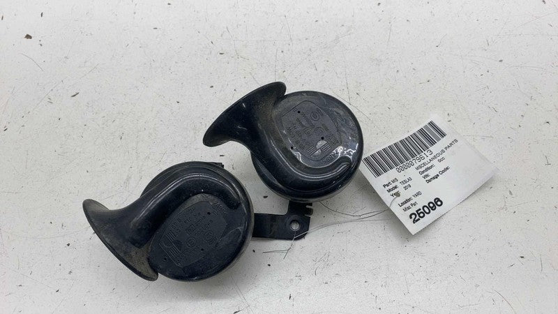 148694300A ⭕ 2017-2023 Tesla Model 3 M3 High + Low Pitch Tone Horn w/ Bracket 1486943-00-A