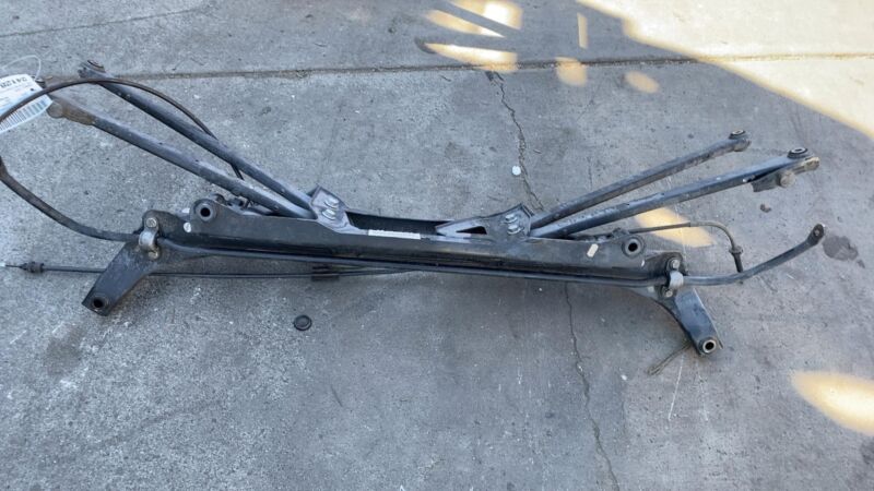 2011-2016 Mini Cooper Contrymn Suspension Subframe Frame Cradle Crossmember OEM
