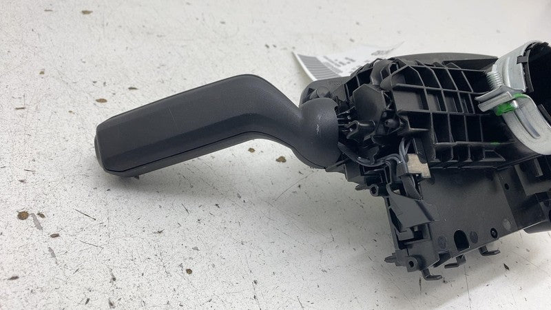 PT00039118F 22-24 Rivian R1S Steering Wheel Clockspring w/ Wiper & Gear Select Combo Switch