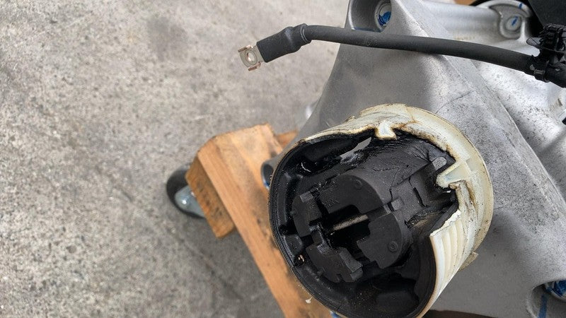 PT00726169 H ⭕ 2025 Rivian R1S Electric Engine Rear Drive Unit Dual Motor Assy PT00726169-H