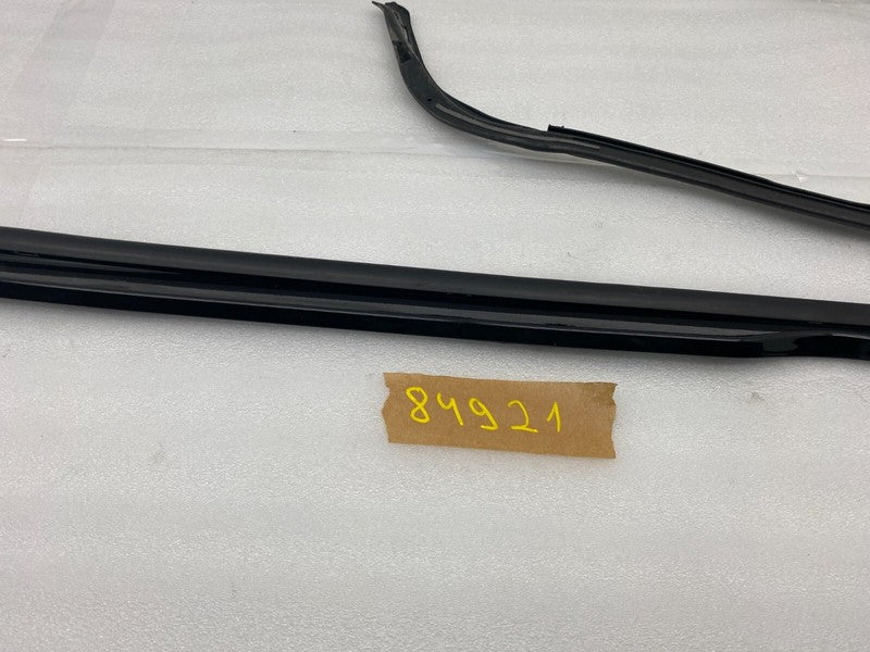 ⭕ 2012-2023 Tesla Model S Right Rocker Panel Scuff Plate Molding w/ Rubber Seal