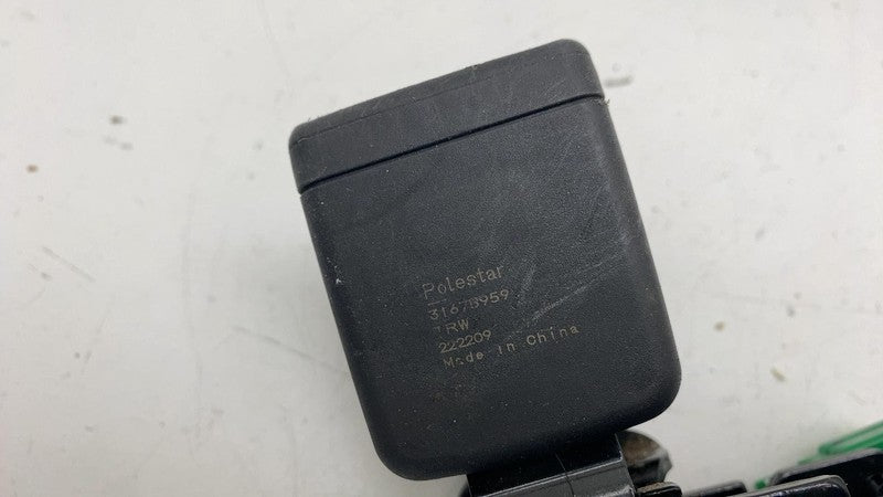 31675959 ⭕ 2021-2023 Polestar 2 Rear Left & Center Dual Seat Belt Catch Buckle 31675959