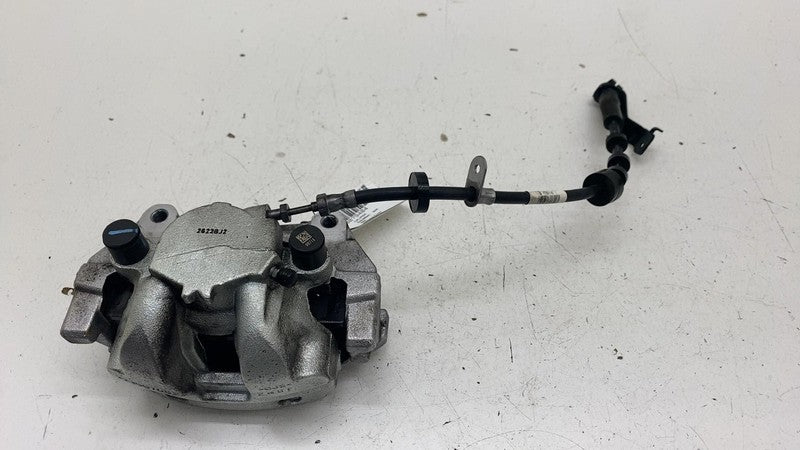 31681743 ⭕ 2021-2023 Polestar 2 Front Driver Brake Caliper w/ Hose Line Left LH 32300768