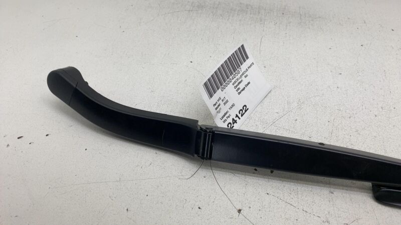 2022-2024 Rivian R1T Front Left Windshield Wiper Driver Side LH