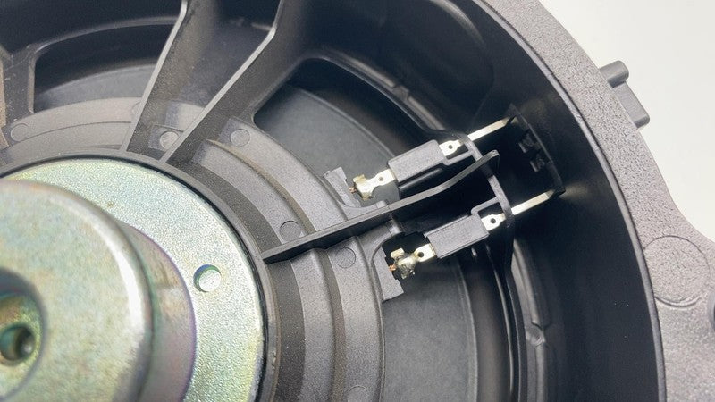 1079744 01 F ⭕ 2017-2025 Model 3 Y Front Door Audio System Woofer Speaker 200MM 1079744-01-F