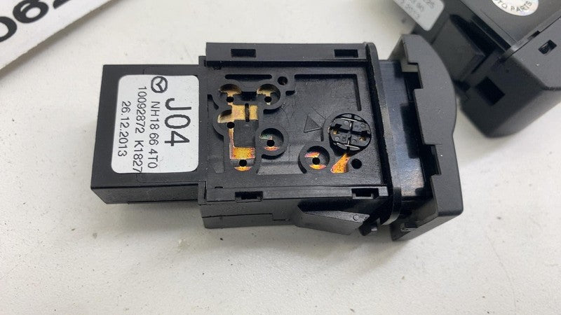 NH18664T0 ⭕07-15 Mazda MX-5 Miata Dash Instrument Panel Hole Stab Control Switch NH18664T0
