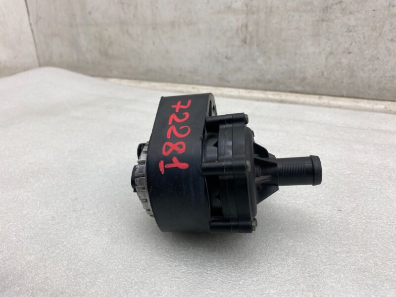 2016-2020 Tesla Model S MS Electric Auxiliary Coolant Water Pump Assembly OEM