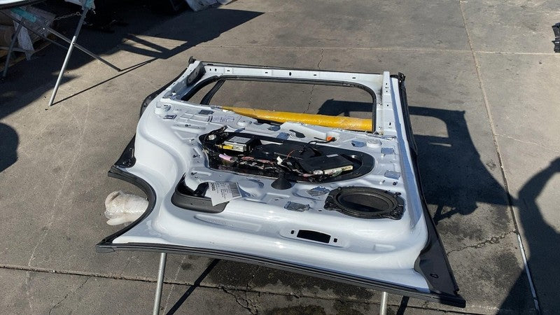 1028790-00-K ⭕ 2016-2024 Tesla Model X Rear Driver Side Falcon Door Shell Panel LH White PPSW