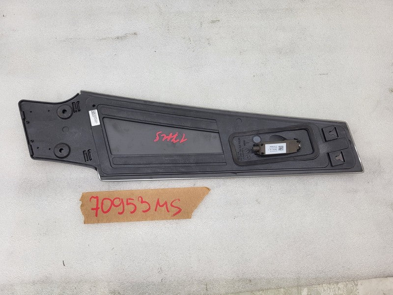 109230700C ⭕ 16-20 Model S Passenger B-Pillar Glass Applique w/ Camera Right 1092307-00-C