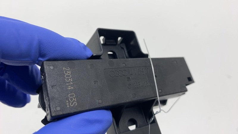 4M0 907 247 ⭕19-24 Porsche Cayenne Keyless Entry Antenna Control Module w/ Bracket 4M0907247