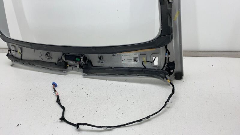 156761301A 2017-2023 Tesla Model 3 Panoramic Sunroof Ceiling Moon Roof Headliner Trim Assy