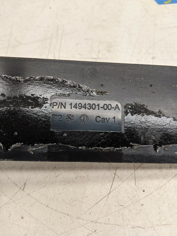 1494301 00 A ⭕ 20-23 Tesla Model Y Front Right Door Sill Scuff Plate Cover Trim 1494301-00-A