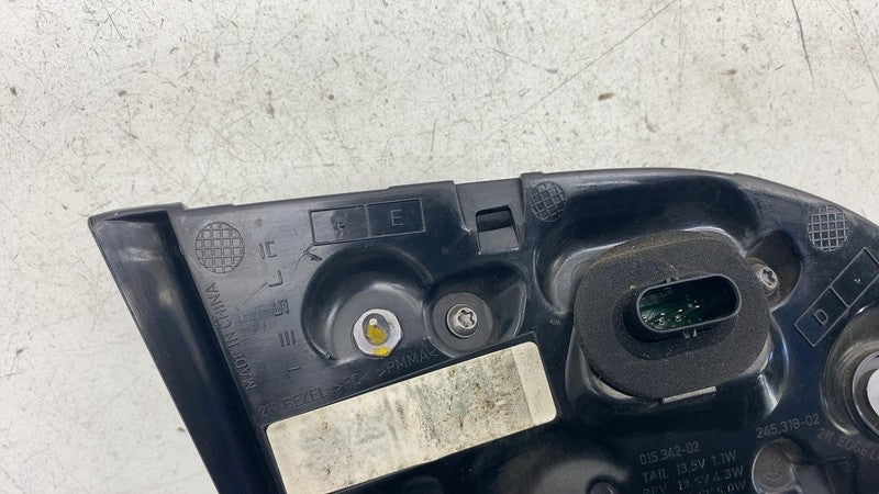 ⭕ 20-24 Model Y Rear Passenger Side Inner Taillight LED Tail Lamp 4-Pi