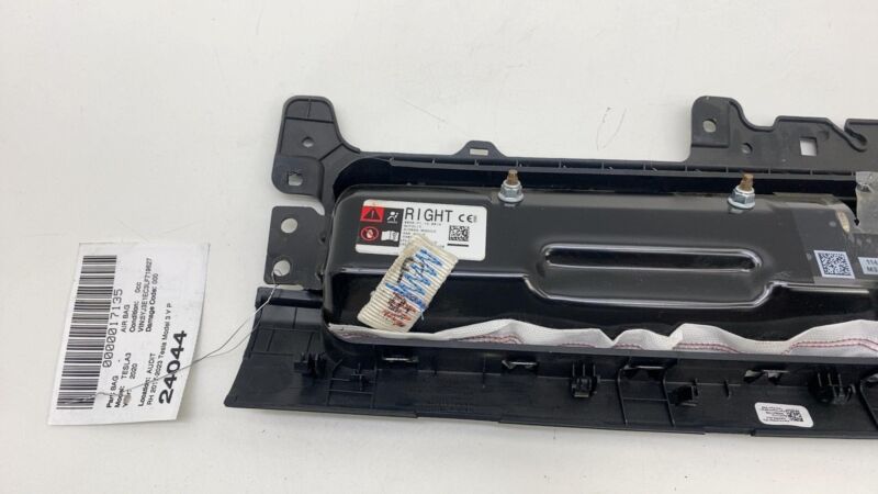 1077826 00 D ❇️17-23 Tesla Model Y 3 Right Knee Airbag Passenger Safety Module RH OEM 1077826