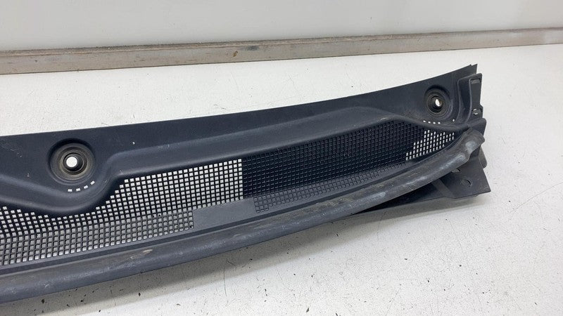 68228471 AF ⭕ 2017-2024 Chrysler Pacifica Front Windshield Cowl Grille Panel Trim 68228471AF