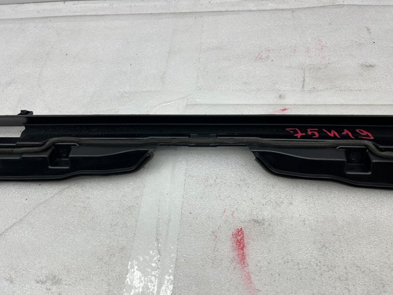 110057400G 17-22 Model 3 Dash Instrument Panel Windshield Deflector Finisher 1100574-00-G