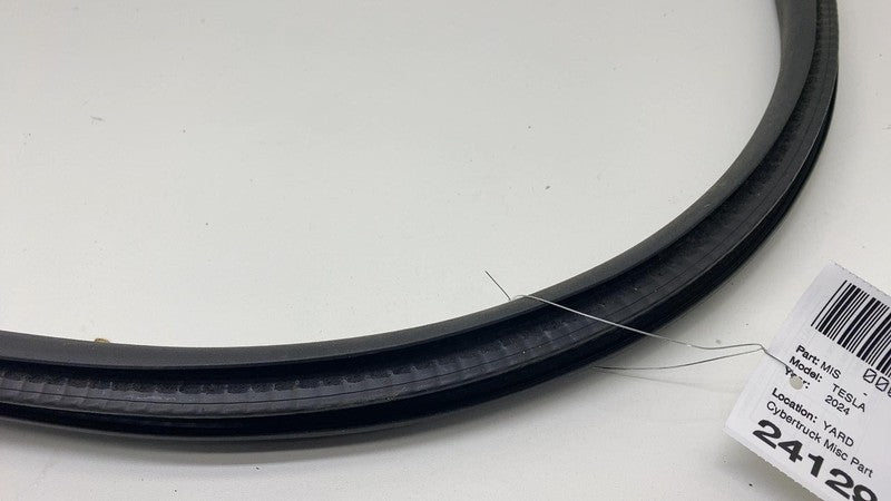 180754600D 2024 Tesla Cybertruck Front Passenger Right Door Seal Gasket Weather Strip OEM