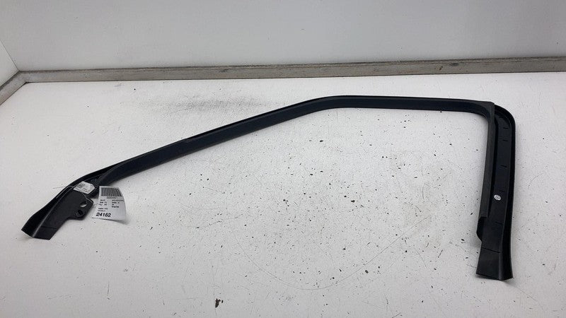 PT00001181G 2022-2024 Rivian R1S R1T Front Left Door Interior Garnish Trim LH PT00001181-G