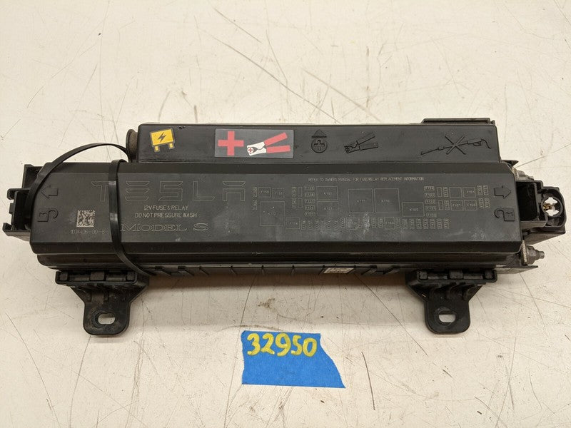 ⭕ 16-20 Model S Front Engine Bay Underhood Fuse Relay Junction Box 103