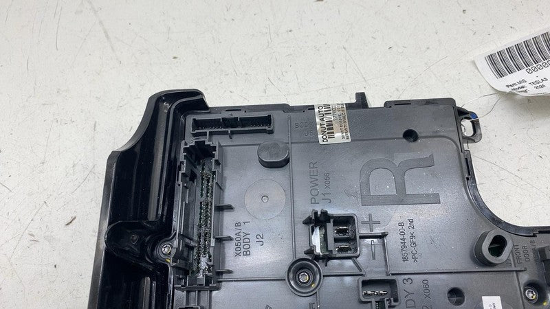 1834629-10-D ⭕24-25 Model 3 Front Right Frunk Low Voltage Body Controller Module 1834629-10-D