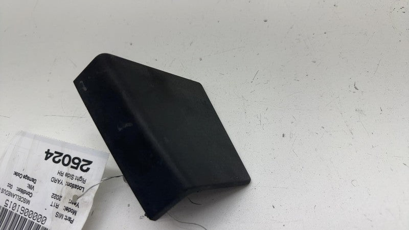 PT00041812 ⭕ 2022-2024 Rivian R1T Rear Right Tailgate Corner Molding Trim Cover PT00041612