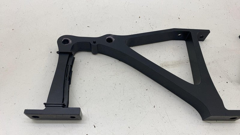 ⭕ 2016-2020 Tesla Model X Rear 2nd Row Seat Stand Retainer Mount Bracket Assy