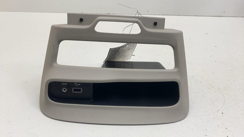 3347512 ⭕ 2017-2025 Chrysler Pacifica Dashboard Cubby Storage USB AUX Port 6EM061D2AD