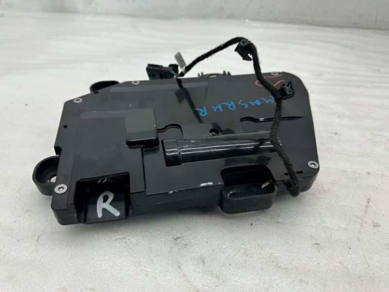 107188500A ⭕2016-2020 Tesla Model S Rear Right Exterior Door Handle Outer GEN3 1071885-00-A