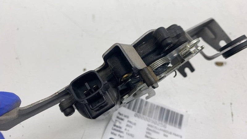 ⭕ 2023-2025 Toyota Prius Rear Left Side Door Lock Soft Close Actuator