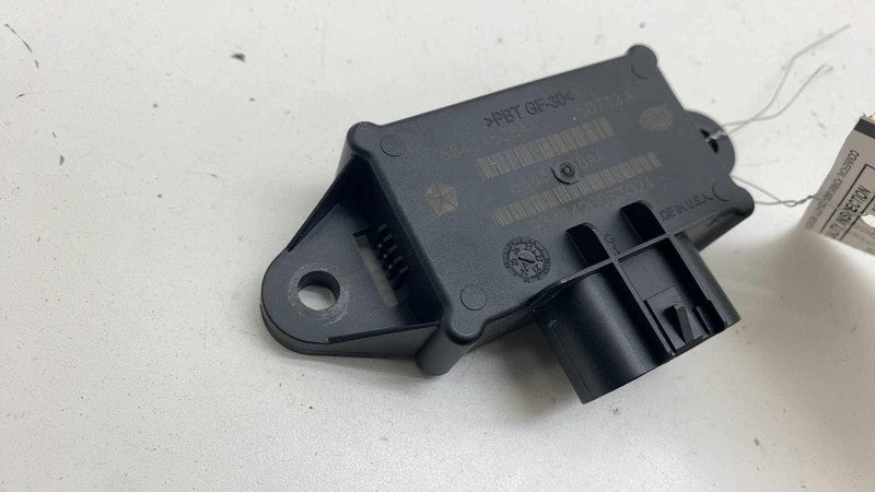 ⭕ 2019-2025 Chrysler PacificaPacifica Fuel Gas Pump Control Module 684