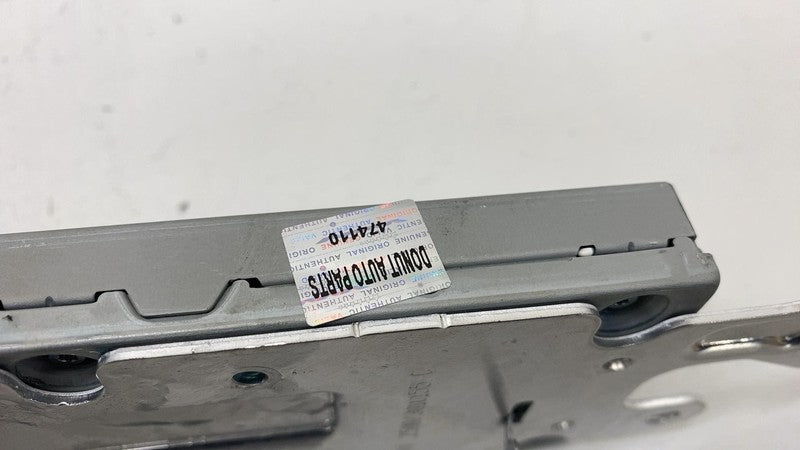 107974900E ⭕ 17-23 Model 3 M3 Harman Becker FM HD Audio Radio Receiver Module 1079749-00-E
