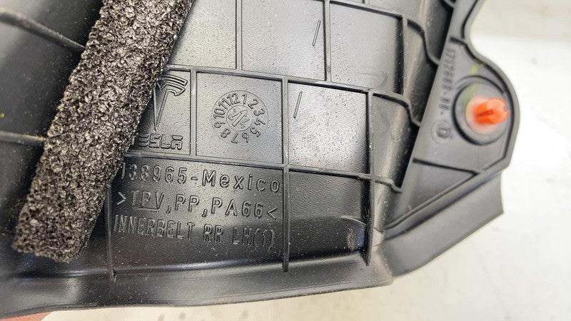 ⭕ 24-25 Tesla Model 3 Rear Left Door Inner Belt Weatherstrip Seal 1712