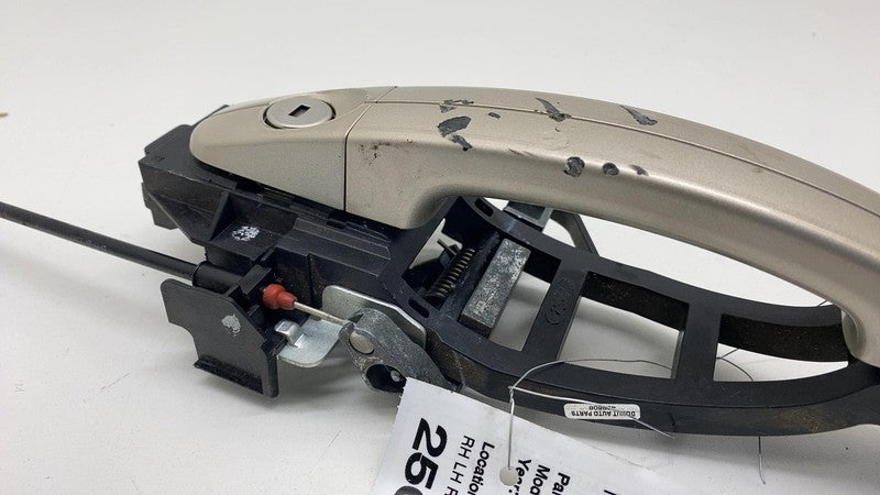 DM51-R224A37-DF 2013-2018 Ford C-Max Front Driver Side Exterior Outside Door Handle Left Gold GN