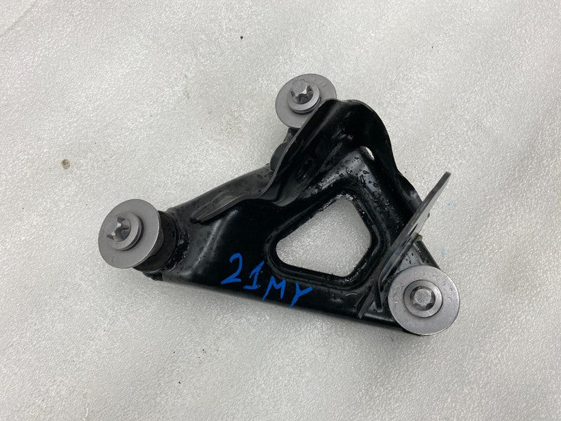 1110233 00 C ⭕ 2017-2022 Tesla Model 3 Y Front Left Side Drive Unit Motor Mount 1110233-00-C