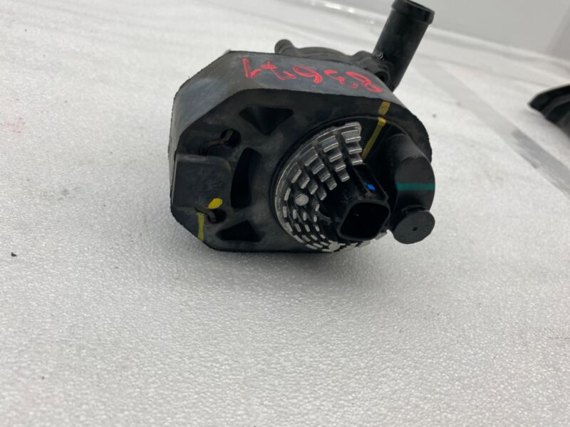 Does Not Apply 2012-2020 Tesla Model S MS Cooling System Pump Motor Inverter Coolant Assembly