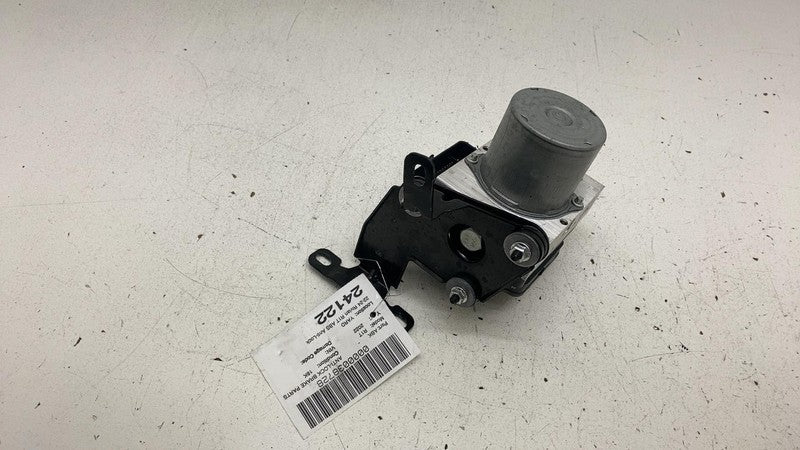 PT00054398-B ⭕ 2022-2024 Rivian R1T R1S ABS Anti-Lock Brake Pump Module w/ Mount PT00054398-B