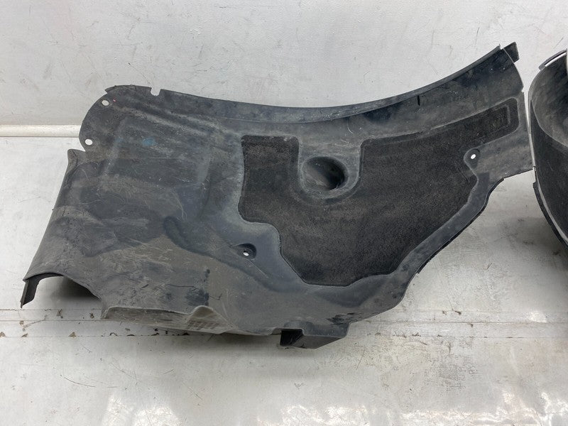 ⭕2017-2023 Tesla Model 3 Front Right Wheelhouse Splash Shield Fender W