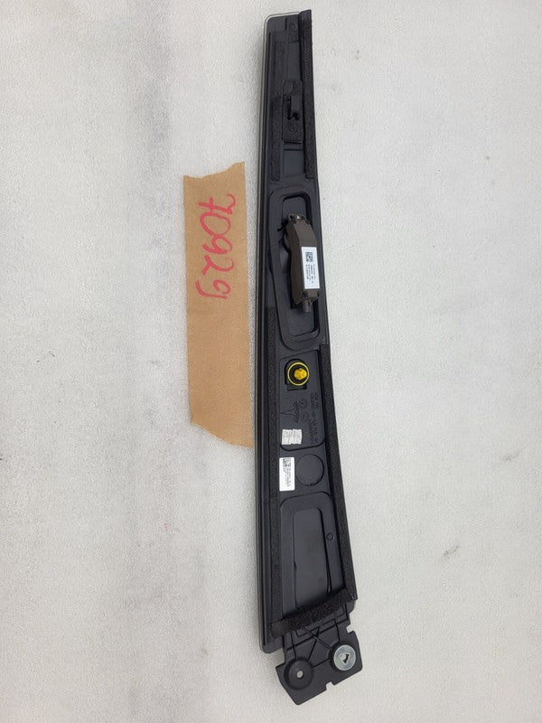 106910400D ⭕ 2016-2020 Tesla Model X MX Right B-Pillar Glass Applique & Camera 1092312-98-D
