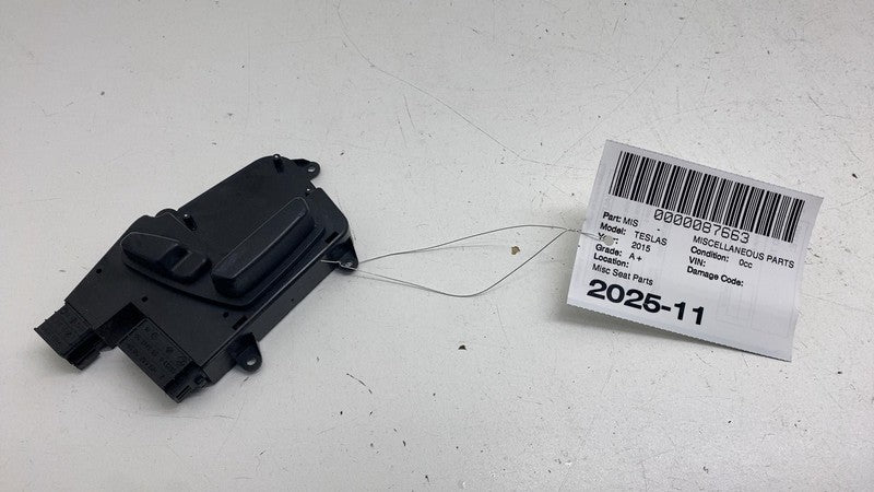 ⭕ 2012-2015 Tesla Model S MS Front Right 1st Row Seat Control Switch A