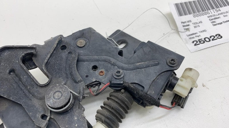 6007572-00-E ⭕ 12-15 Tesla Model S Front Frunk Hood Lock Latch Secondary Release 6007572-00-E