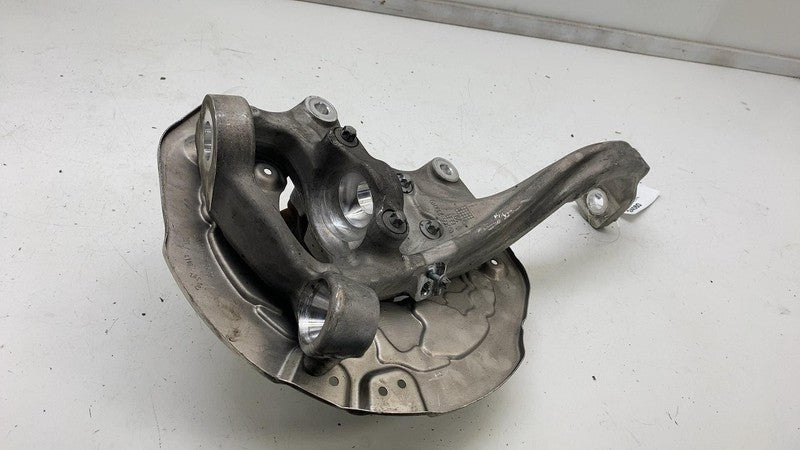 A 000 421 35 20 ⭕ 18-22 Mercedes C300 Front Left Spindle Knee Knuckle w/ Shield RWD A0004213520