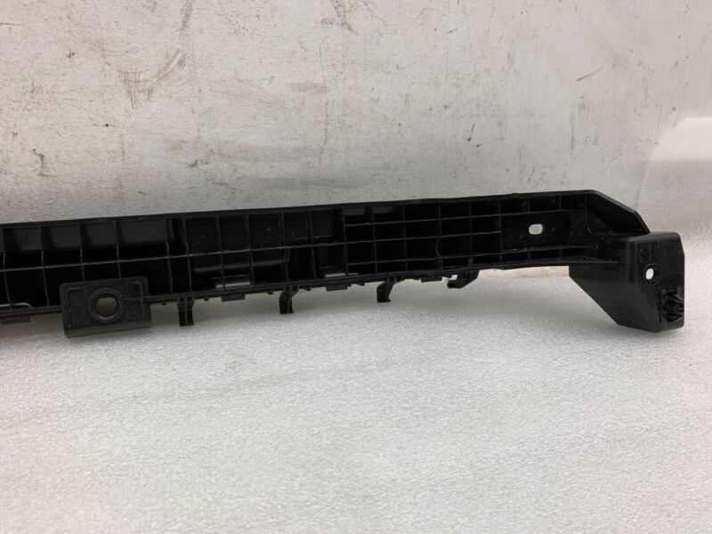 2020-2023 Tesla Model Y MY Rear Bumper Center Mounting Support Bracket Assembly