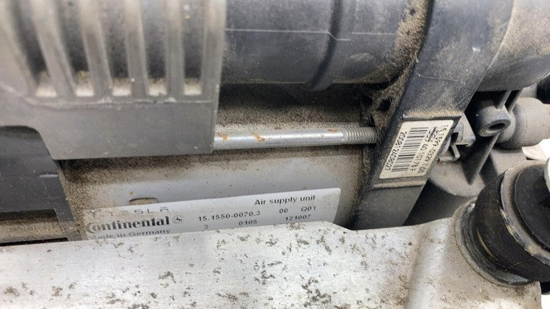 ⭕2012-2016 Tesla Model S Air Shock Suspension Compressor w/ Bracket 60