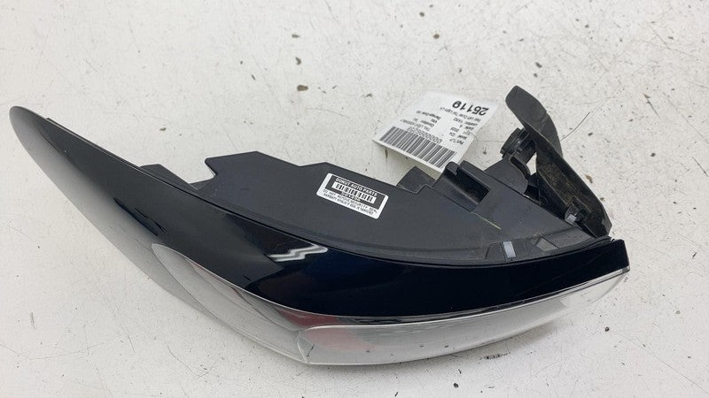 Tail Light Assembly VOLKSWAGEN ID4 Left 25