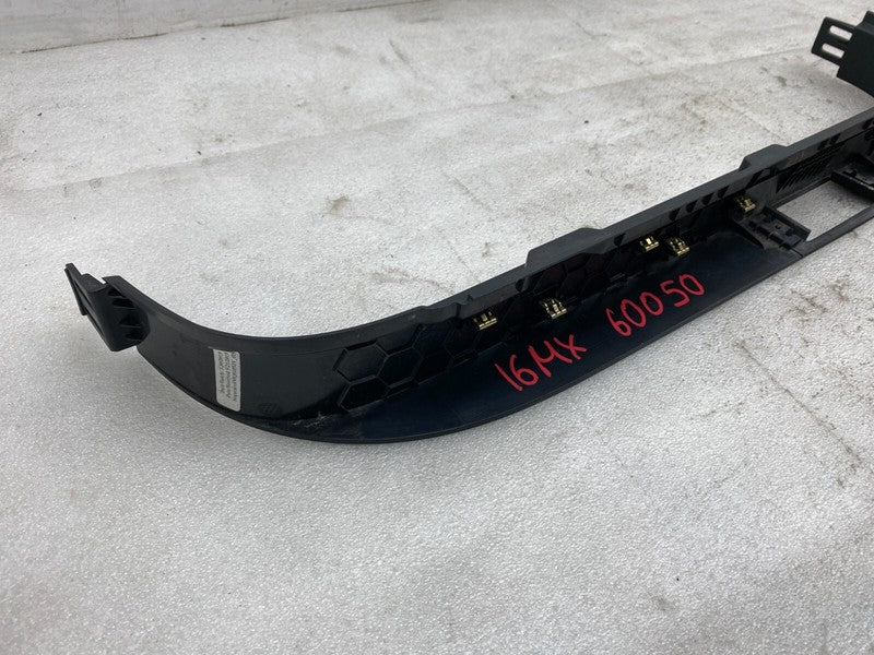 1105138 00 E 2016-2022 Tesla Model X MX Left Sill Plastic Racetrack Assembly LH 1105138-00-E
