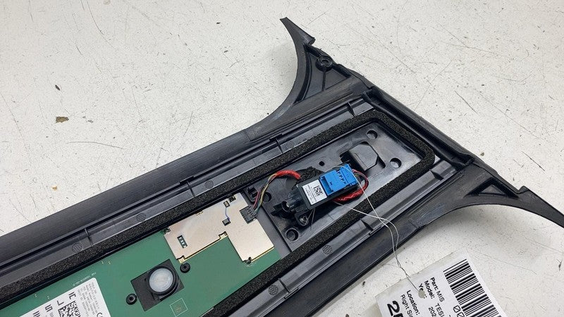 150688690F ⭕ 20-23 Model Y Right Exterior B-Pillar Applique Trim w/ Camera RH 1506886-90-F