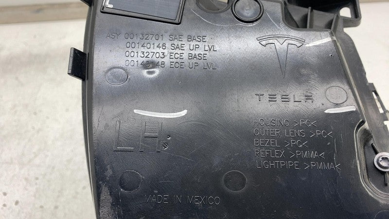 100599500D 2012-2020 Tesla Model S Front Driver Side LED Fog Light Cornering Lamp Left Assy