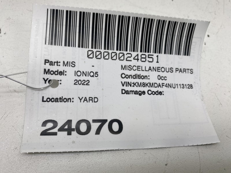 ⭕ 22-23 Hyundai Ioniq 5 Rear Passenger Side Bumper Reinforcement Bracket Right