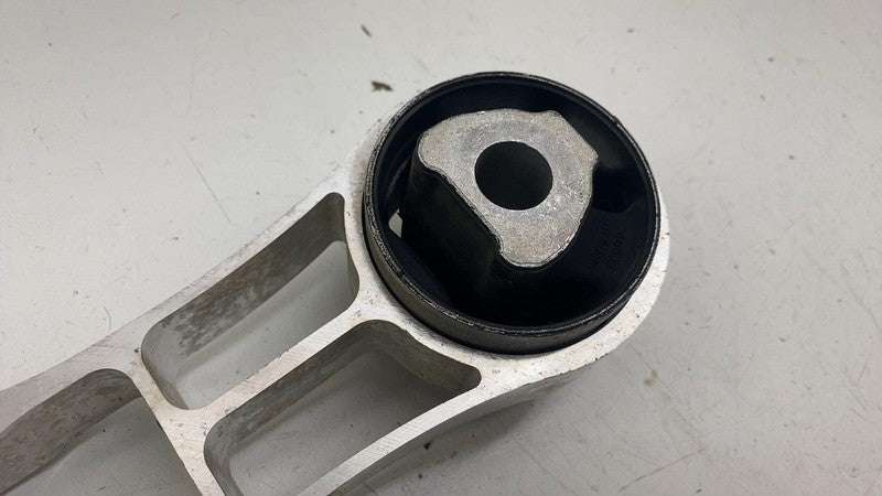 68224737AB ⭕ 2017-2025 Chrysler Pacifica Engine Motor Torque Strut Mount Bracket 68224737AB